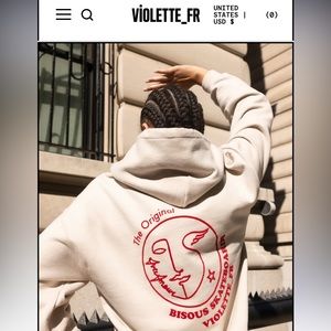 “Avec Amour” Hoodie
VIOLETTE_FR x Bisous Skateboards